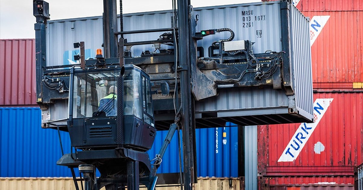 Shipping Containers Hull Cleveland Containers