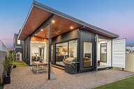 10 Luxury Shipping Container Homes We Saw Last Year