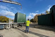 Container delivery on HIAB vehicle 